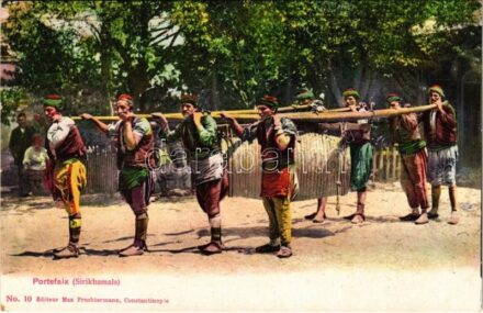 Constantinople, Istanbul; Portefaix (Sirikhamals) / Turkish folklore. Max Fruchtermann No. 10.