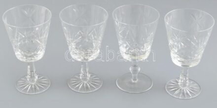 4 darabos kristály borospohár készlet, m: 15 cm