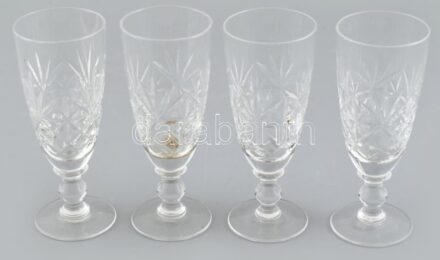 4 darabos kristály borospohár készlet, m: 15 cm