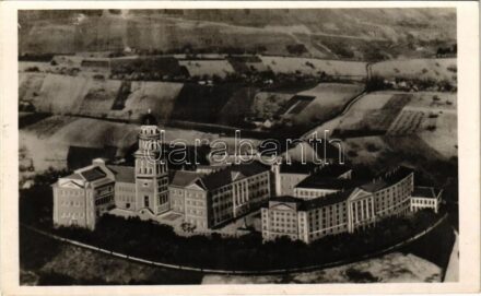 1940 Pannonhalma, a Főapátság és az olasz gimnázium, valamint internátus távlati képe