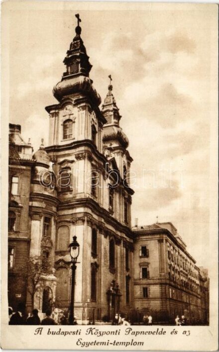 Budapest V. Központi Papnevelde és az Egyetemi templom