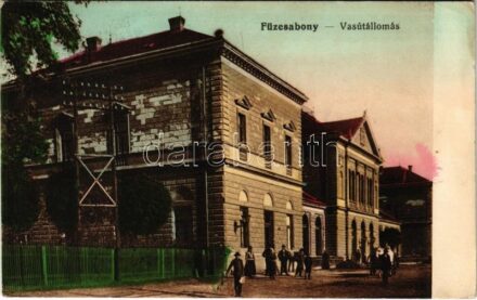 Füzesabony, vasútállomás. Vasúti levelezőlapárusítás 804. (EK)