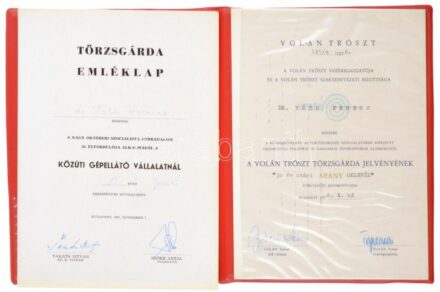 1967. 'Közúti Gépellátó Vállalatnál 15. éves eredméynes munkáért' járó törzsgárda emléklap + 1976. 'Volán Tröszt törzsgárda jelvényének '30 év utáni arany oklevél'' adományozói okirata műbőr tokban