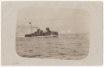SM Torpedoboot 72F KORMORAN K.u.K. Kriegsmarine / Osztrák-Magyar Haditengerészet 72F (ex Kormoran) KAIMAN osztályú torpedónaszádja / WWI Austro-Hungarian Navy torpedo boat 72 F. photo (fl)
