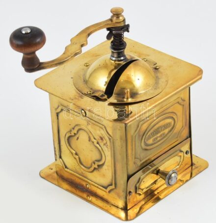 Réz kávédaráló, kopásnyomokkal, jelzett, Leinbrock Werke, m: 22 cm
