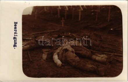 Beerdigung / WWI Austro-Hungarian K.u.K. military, dead soldiers' burial, corpses. photo