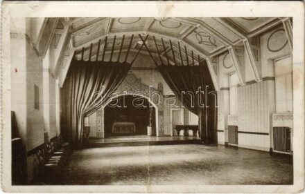 Kolozsvár, Cluj; Marianum, díszterem, oltárfülke. Joánovics Testv. cs. és kir. udvari fényképészek / boarding school, interior (fa)