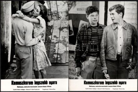 1971 ,,Kamaszkorom legszebb nyara' című amerikai film jelenetei és szereplői, 19 db vintage produkciós filmfotó, ezüst zselatinos fotópapíron, kisebb - a használatból eredő - hibákkal,18x24 cm