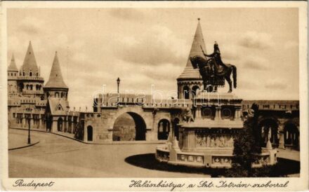 Budapest I. Halászbástya a Szent István szoborral (EK)