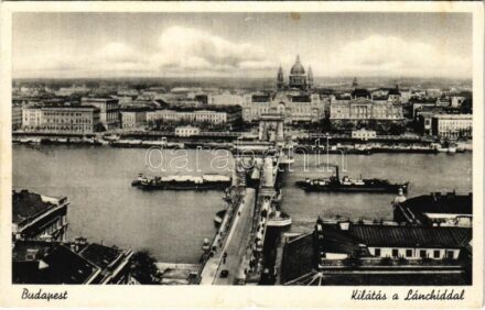 Budapest, Lánchíd (kis szakadás / small tear)