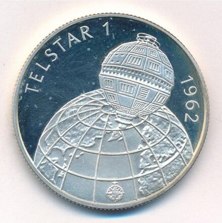 1992. 500Ft Ag 'Telstar 1' T:1 (eredetileg PP) fo. Adamo EM127