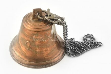 Bronz harang. kopott, peremén lepattanás, m: 9 cm