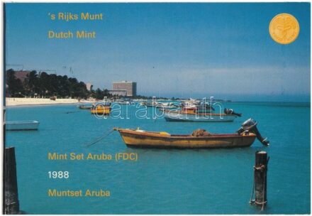 Aruba 1988. 5c - 2 1/2Fl (6xklf) forgalmi sor + 'Aruba' zseton szettben, karton dísztokban T:1 patina Aruba 1988. 5 Cents - 2 1/2 Florin (6xdiff) + 'Aruba' token in set, in cardboard case C:UNC patina