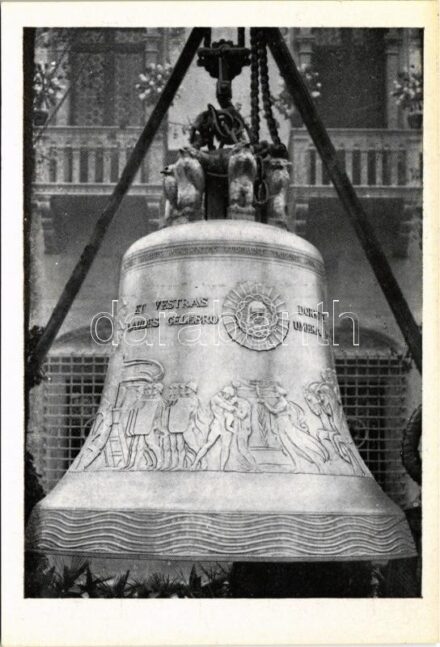 Rovereto, La Campana dei Caduti / bell of the war heroes