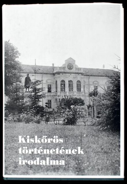 Kiskőrös történetének irodalma. (Válogatott bibliográfia). Szerk.: Lisztes László. Kiskőrös, 1982, Petőfi Sándor Városi-Járási Könyvtár. Fekete-fehér fotókkal illusztrálva. Kiadói egészvászon-kötés, kissé szakadt kiadói