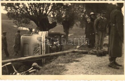 1934 Wiener Neustadt-Mödling, Autounfall / car accident. photo (EK)