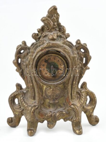 Asztali óra, mechanikus szerkezettel, nem működik, bronz tokban, kopott, m: 22 cm