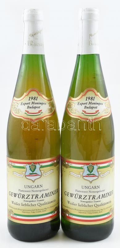 1981 Badarcsony, Ungarn Plattenseer Gewürztraminer 1981 Export Monimpex Budapest, Nemesgulácsi Tramini, 2 bontatlan palack fehér bor, pincében, szakszerűen tárolt, 11-12%, 0,7 lx2