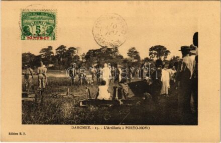 Porto-Novo, L'Artillerie / African folklore, artillery