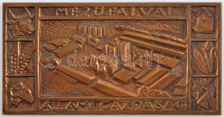 ~1970-1980. 'Mezőfalvai Állami Gazdaság' egyoldalas, öntött bronz plakett (66x128,5mm) T:1-