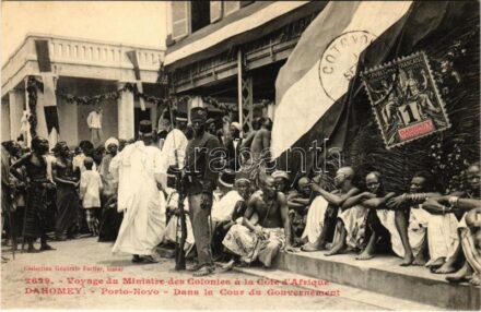 Porto-Novo, Voyage du Ministre des Colonies a la Cote d'Afrique. Dans la Cour du Gouvernement / Voyage of the Minister for the Colonies to the African Coast. In the Government Court. African folklore