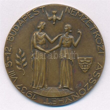 Merényi J. Gina (1894-1954) 1937. 'Nemzetközi Asszonyhét - Budapest' egyoldalas Br emlékérem (35mm) T:1- patina
