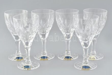 Romanart csiszolt kristály borospohár készlet, 6 db, apró kopásokkal, jelzett, m: 15,5 cm