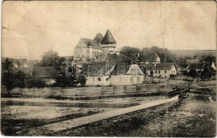 Báznafürdő, Baile Bazna, Bad-Baassen; Evangélikus templom / Lutheran church (fa)