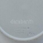Wedgwood dísztálka plasztikus figurákkal, jelzett, hibátlan, d:11 cm - Image 2
