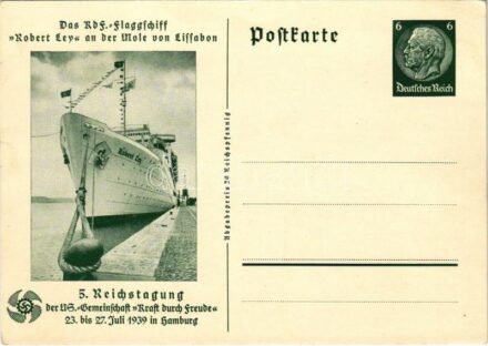 Das KdF.-Flaggschiff 'Robert Ley' an der Mole von Lissabon. 5. Reichstagung der NS.-Gemeinschaft 'Kraft durch Freude' 23. bis 27. Juli 1939 in Hamburg / KdF flagship 'Robert Ley', cruise ship of the Nazi Party leisure organization Kraft durch