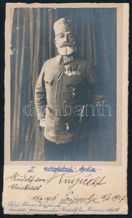cca 1916-1917 Rudolf von Knezic kerületi parancsnok, kartonra ragasztott fotó, feliratozva, felületi kopásokkal, 17,5×11,5 cm