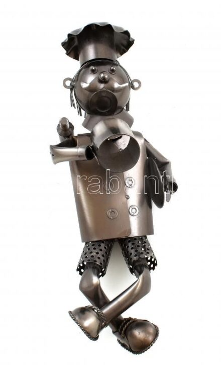 Szakács, modern szobor forrasztott, hajlított fém elemekből. Jelzés nélkül, m: 33,5 cm