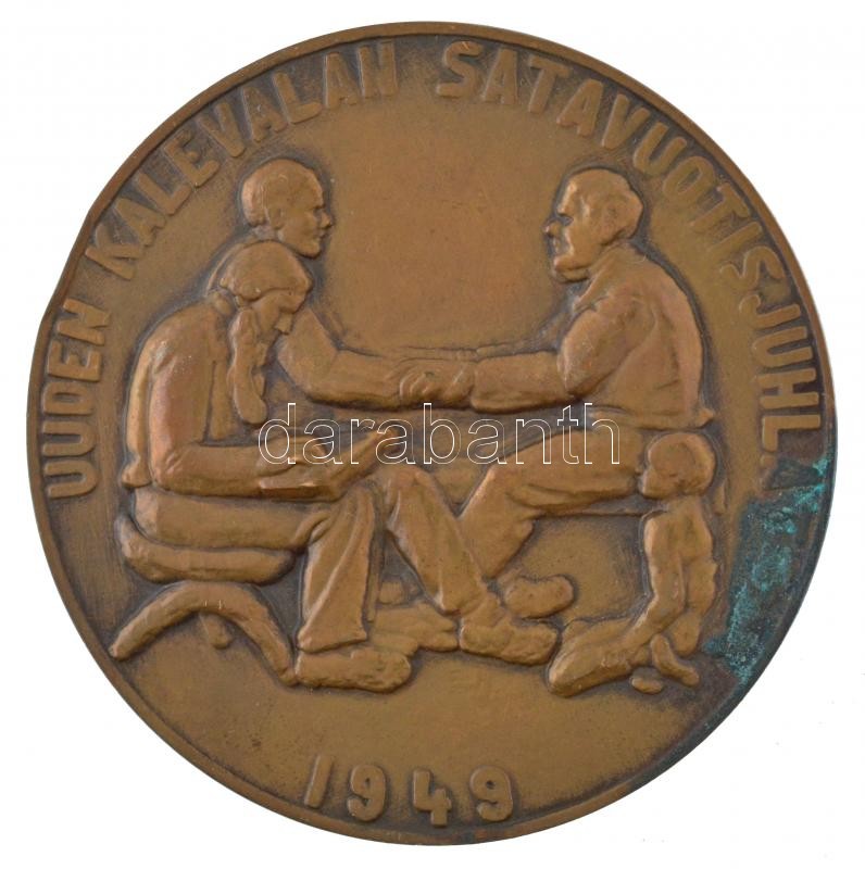 Finnország 1949. 'Elias Lönnrot / Az új Kalevala 100. évfordulója' Br emlékérem (56mm) T:1- korr. Finland 1949. 'Elias Lönnrot / Uuden Kalevalan Satavuotisjuhl (Centennial of the New Kalevala)' Br medallion (56mm) C:AU corrosion