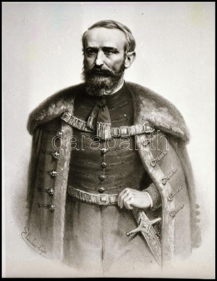 cca 1880 Tisza Kálmán (1830-1902) politikus, miniszterelnök díszmagyarban, 1 db másolati NEGATÍV ismeretlen képi forrásról, Kotnyek István budapesti fotóriporter hagyatékából, 5x4 cm