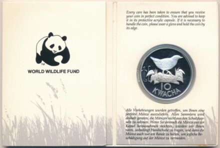 Zambia 1986. 10K Ag 'A Világ Vadvédelmi Alap (WWF) 25. évfordulója - Fehérszárnyú bolyhosfarkúmadár' emlék kiadás kapszulában, karton dísztokon, angol nyelvű tanúsítvánnyal és német nyelvű ismertetővel T:PP Zambia 1986. 10