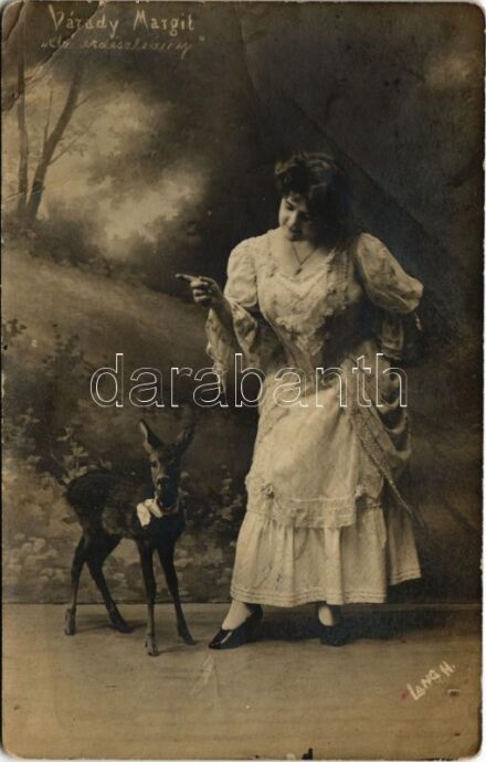 1909 Várady Margit 'Az erdészleány' Lang H. felvétele. photo (EB)