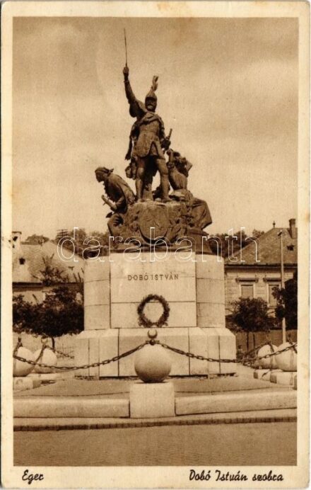 1941 Eger, Dobó István szobra (fa)