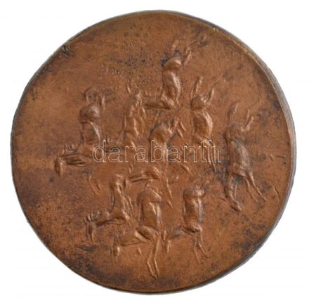 Szabó Iván (1913-1998) DN Vágtázó ménest ábrázoló bronz plakett (88mm) T:2
