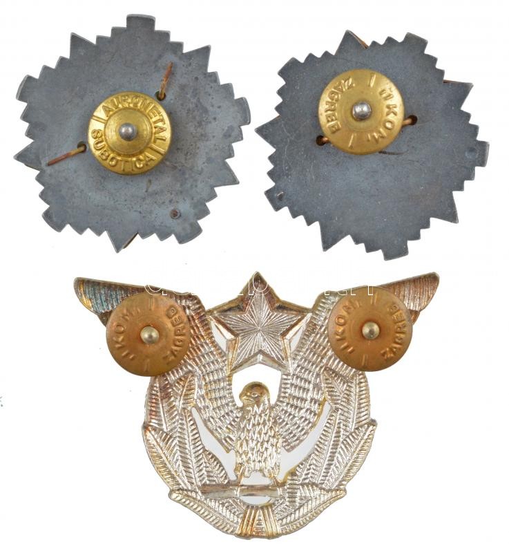 Jugoszlávia DN 'Vörös csillag' zománcozott fém sapkajelvény csavaros hátlappal (2xklf, egyik 'Aurometal Subotica', másik 'IKOM Zagreb' gyártói jelzéssel) + Légierős tiszti sapkajelvény, zománcozott vörös csillaggal, csavaros - Image 2