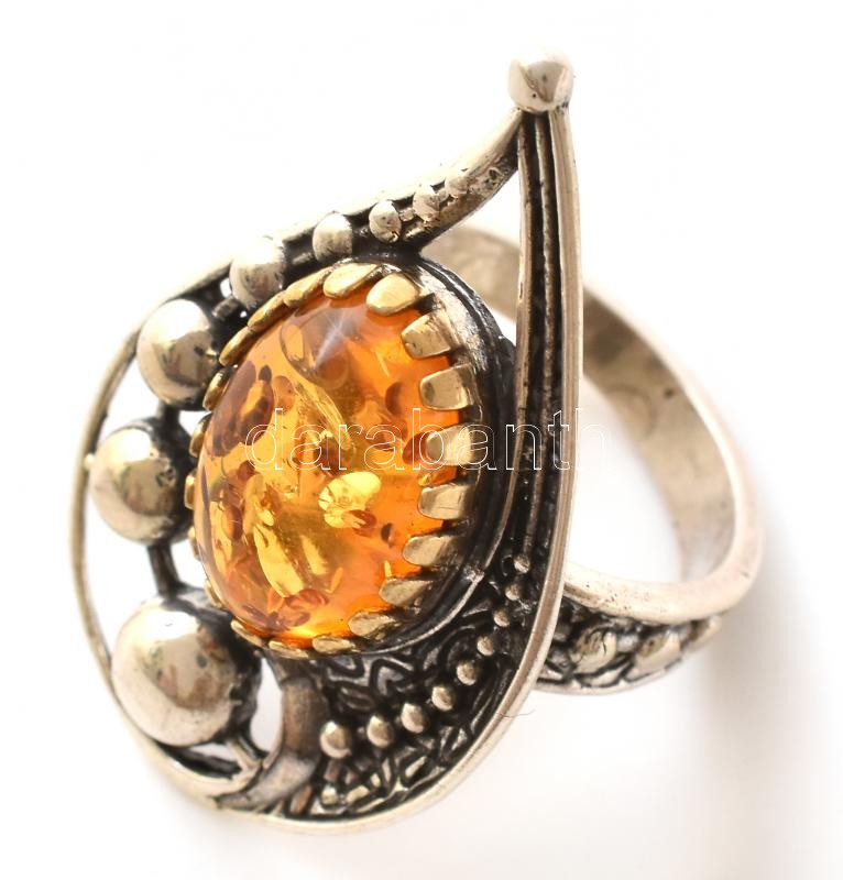 Ezüst(Ag) gyűrű borostyánnal, jelzett, méret: 58, bruttó: 8,15 g - Image 2