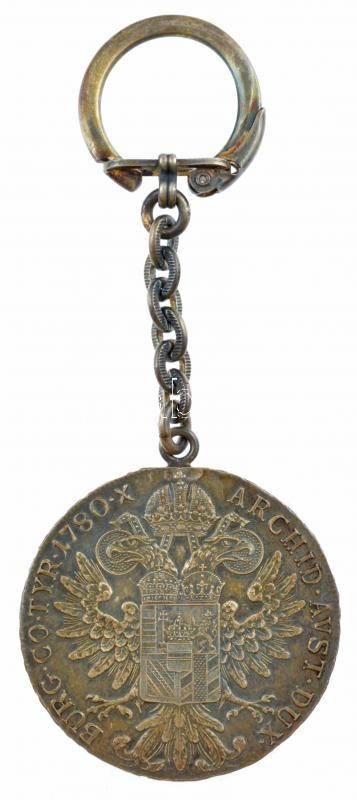 Ausztria 1780SF Tallér Ag 'Mária Terézia' utánveret fém kulcstartóra forrasztva T:2 patina Austria 1780SF Thaler Ag 'Maria Theresia' restrike soldered to metal keychain C:XF patina Krause KM#T1