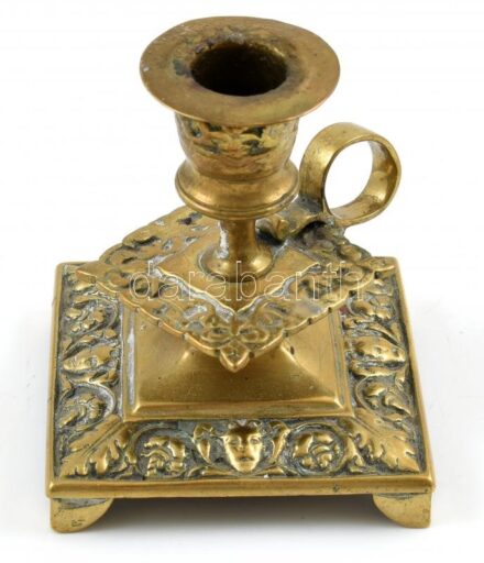 Réz gyertyatartó, kis kopásnyomokkal, m: 10 cm