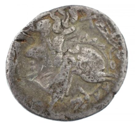 Római Köztársaság / Róma / C. Terentius Lucanus Kr.e. 206-200. Denár Ag (3,43g) T:3 Republic of Rome / Rome / C. Terentius Lucanus 206-200 BC Denarius Ag 'C-TER-LVC - ROMA' (3,43g) C:F