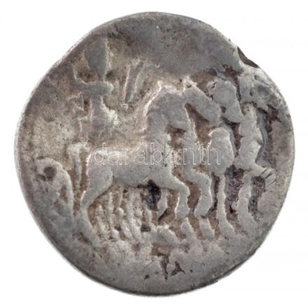 Római Köztársaság / Róma / M. Vargunteius Kr.e. 130. Denár Ag (3,21g) T:3 Republic of Rome / Rome / M. Vargunteius 130 BC Denarius Ag 'M-VARG / ROMA' (3,21g) C:F