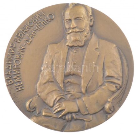Szovjetunió 1986. 'Vladimir Nemirovich-Danchenko / 1858-1943' kétoldalas bronz emlékérem (60mm) T:1- Soviet Union 1986. 'Vladimir Nemirovich-Danchenko / 1858-1943' double-sided cast bronze commemorative medallion (60mm) C:AU