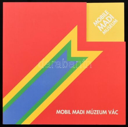 MADI Univerzum. Mobil MADI Múzeum Vác. / MADI Universe. Mobile MADI Museum Vác. Szerk.: Dárdai Zsuzsa, Saxon-Szász János. Bp., 2016, International Mobile MADI Museum Foundation. Rendkívül gazdag képanyaggal illusztrálva. Többnyelvű