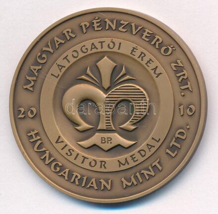 2010. 'Magyar Pénzverő Zrt. Látogatói Érem / Elődeink Gyulafehérvár' bronz emlékérem (42,5mm) T:1