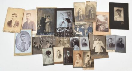 Molnár család fotói (Hódmezővásárhely, Cegléd), vegyes méretben, 22 db