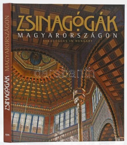 Podonyi Hedvig: Zsinagógák Magyarországon. Synagogues in Hungary. Fényképezte: Tóth József. Bp., [2005], Viva Media Holding. Rendkívül gazdag képanyaggal illusztrálva. Kiadói kartonált papírkötés, jó állapotban.