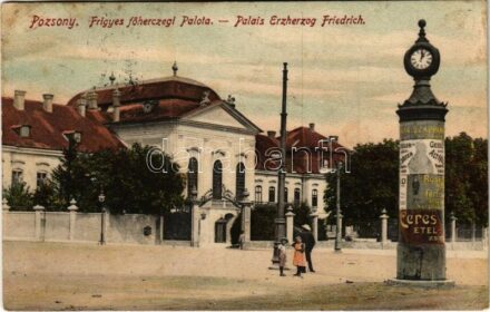 1908 Pozsony, Pressburg, Bratislava; Frigyes Főherceg palota, hirdetőoszlop órával. Kaufmann's Bediene dich allein / Erzherzog Friedrich Palais / palace, advertising column with clock (EK)